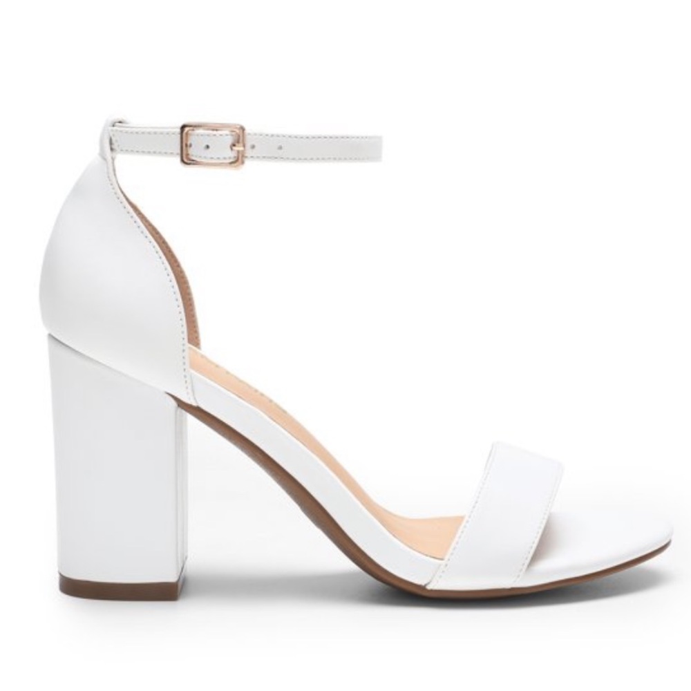 Dream Pairs Cream Block Heel Sandals - Picture 3 of 8